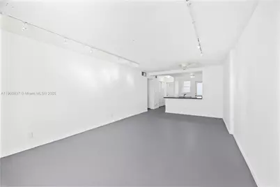 619 NE 14th Ave #304, Hallandale Beach, FL 33009 - Photo 11