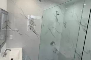 2462 Johnson St, Hollywood, FL 33020 - Photo 9