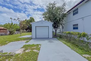 2462 Johnson St, Hollywood, FL 33020 - Photo 27