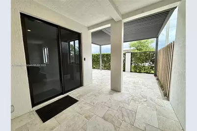 13627 SW 157th Ct, Miami, FL 33196 - Photo 11