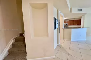 11501 NW 89th St, Doral, FL 33178 - Photo 3