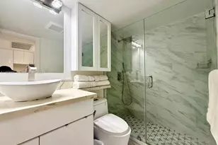 19201 Collins Ave, Sunny Isles Beach, FL 33160 - Photo 7