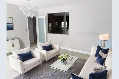 101 Collins Ave #2, Miami Beach, FL 33139 - Photo 9