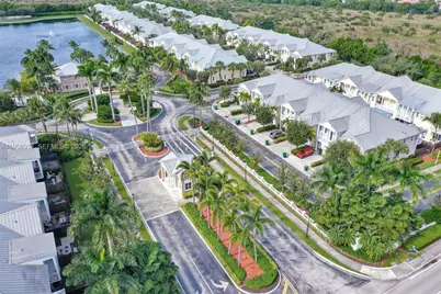 10867 NW 76th Ln, Doral, FL 33178 - Photo 71