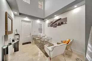 10867 NW 76th Ln, Doral, FL 33178 - Photo 7