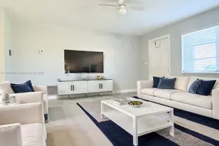 300 NW 28th Ct, Pompano Beach, FL 33064 - Photo 5