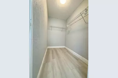 300 NW 28th Ct, Pompano Beach, FL 33064 - Photo 13