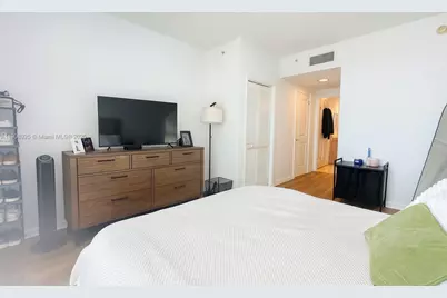 511 SE 5th Ave #1408, Fort Lauderdale, FL 33301 - Photo 7