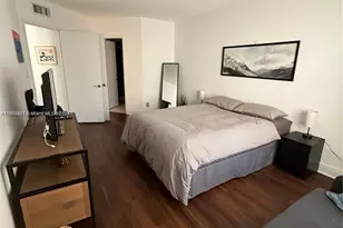 8290 Lake Dr, Doral, FL 33166 - Photo 9