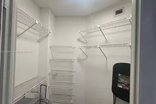 8290 Lake Dr, Doral, FL 33166 - Photo 11