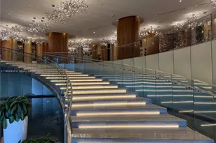 488 NE 18th St, Miami, FL 33132 - Photo 17