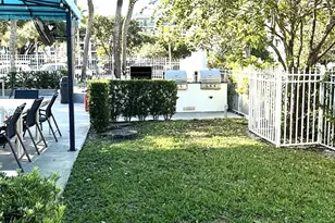 2651 S Course Dr, Pompano Beach, FL 33069 - Photo 33