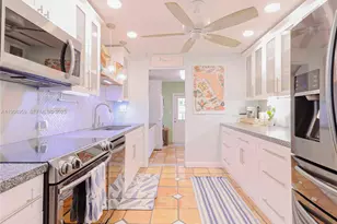 160 Ridge St, Tavernier, FL 33070 - Photo 3