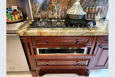 70 Bay Colony Ln, Fort Lauderdale, FL 33308 - Photo 31