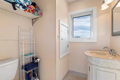 70 Bay Colony Ln, Fort Lauderdale, FL 33308 - Photo 61