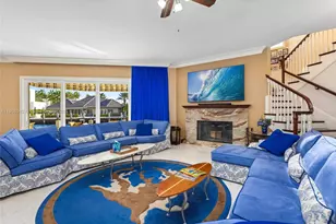 70 Bay Colony Ln, Fort Lauderdale, FL 33308 - Photo 17