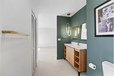 6243 NW 171st St, Hialeah, FL 33015 - Photo 15