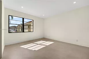 6243 NW 171st St, Hialeah, FL 33015 - Photo 19