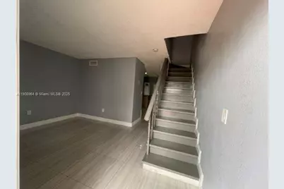 10992 SW 4th St #K1, Sweetwater, FL 33174 - Photo 5