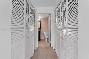 10421 SW 157th Pl, Miami, FL 33196 - Photo 25