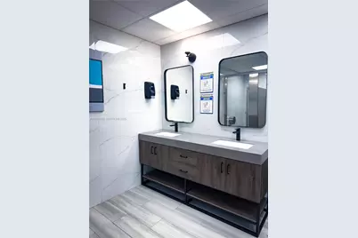 3140 S Ocean Dr #2403, Hallandale Beach, FL 33009 - Photo 45