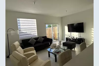2894 SE 26th Ter #1, Homestead, FL 33035 - Photo 5