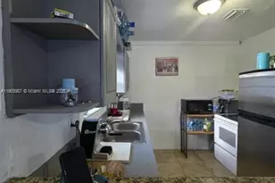 1301 Kasim St, Opa-Locka, FL 33054 - Photo 7