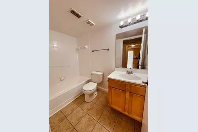 7610 Westwood Dr #105, Tamarac, FL 33321 - Photo 3