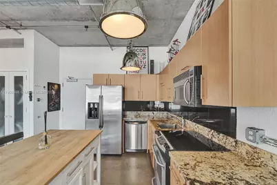 444 NE 30th St #1007, Miami, FL 33137 - Photo 9