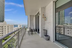 444 NE 30th St, Miami, FL 33137 - Photo 23