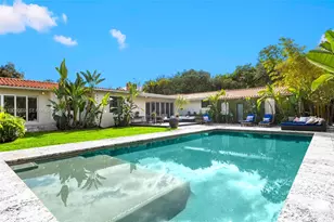 575 Hibiscus Ln, Miami, FL 33137 - Photo 17