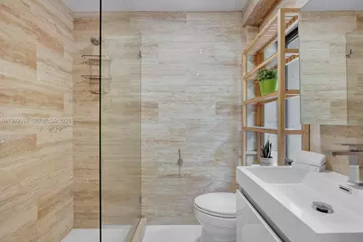 575 Hibiscus Ln, Miami, FL 33137 - Photo 41