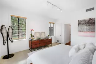 575 Hibiscus Ln, Miami, FL 33137 - Photo 35