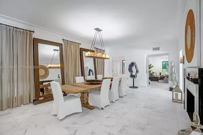 575 Hibiscus Ln, Miami, FL 33137 - Photo 9