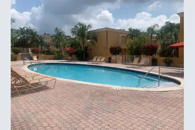 17911 NW 68th Ave #O210, Hialeah, FL 33015 - Photo 23