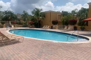17911 NW 68th Ave, Hialeah, FL 33015 - Photo 23