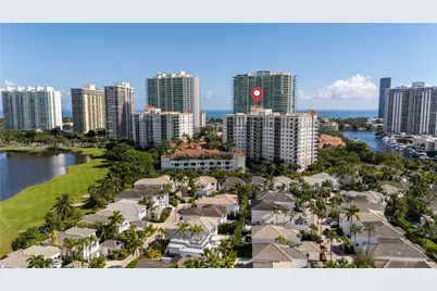 19900 E Country Club Dr #PH18, Aventura, FL 33180 - Photo 35