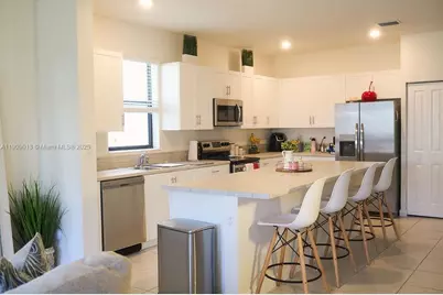 25255 SW 107th Ct, Homestead, FL 33032 - Photo 11