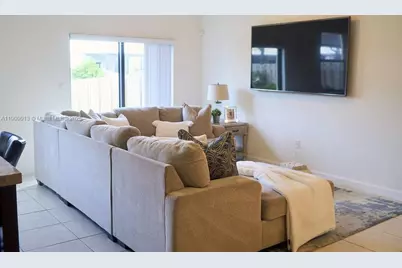 25255 SW 107th Ct, Homestead, FL 33032 - Photo 15
