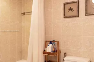 1817 S Ocean Dr, Hallandale Beach, FL 33009 - Photo 23