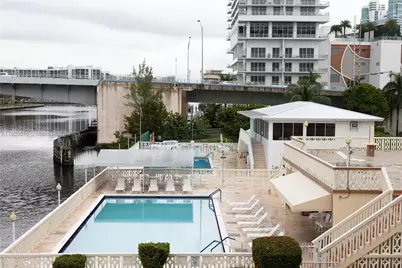 1817 S Ocean Dr #320, Hallandale Beach, FL 33009 - Photo 27