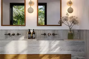 4727 N Bay Rd, Miami Beach, FL 33140 - Photo 13