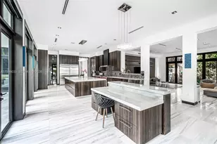 8961 SW 62nd Ct, Pinecrest, FL 33156 - Photo 17