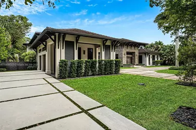 8961 SW 62nd Ct, Pinecrest, FL 33156 - Photo 35