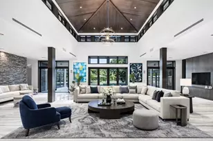 8961 SW 62nd Ct, Pinecrest, FL 33156 - Photo 9