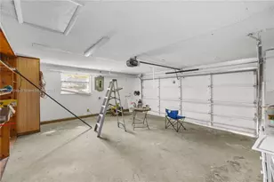 100 N Park Rd N, Royal Palm Beach, FL 33411 - Photo 27