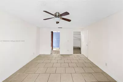 100 N Park Rd N, Royal Palm Beach, FL 33411 - Photo 21