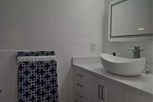 6010 S Falls Cir Dr, Lauderhill, FL 33319 - Photo 19