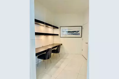 851 NE 1st Ave #2303, Miami, FL 33132 - Photo 25