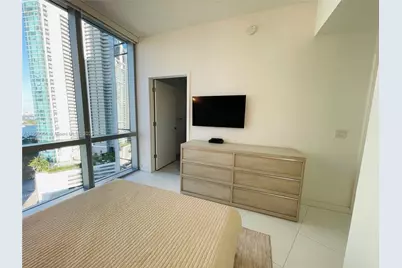 851 NE 1st Ave #2303, Miami, FL 33132 - Photo 27